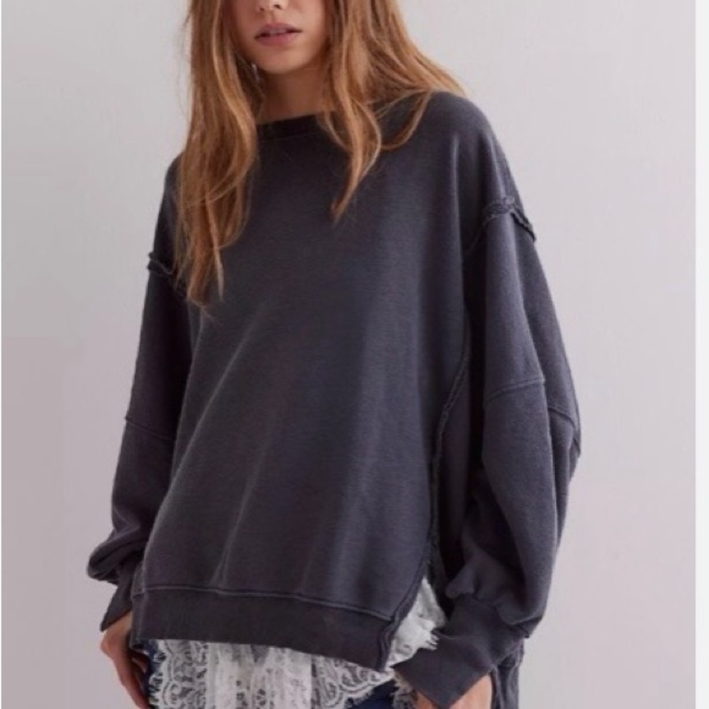 Free People black/charcoal Camden slit Pullover NWT